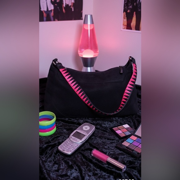 Victoria's Secret Handbags - Victoria’s Secret Vintage Y2K Black Suede-Feel Flap Bag Hot Pink Zig Zag Strap